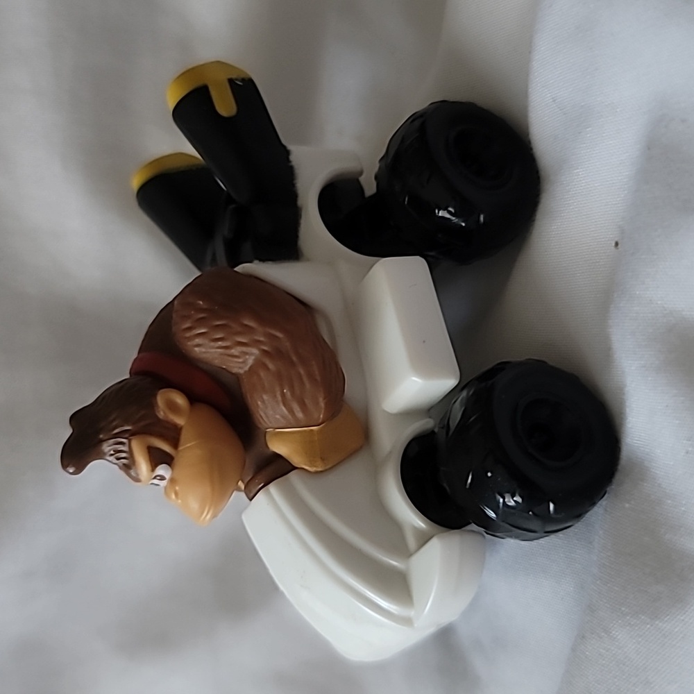 Donkey Kong Super Mario Racer Toy Car